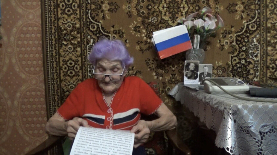     Председатель Следственного комитета РФ Александр Бастрыкин поручил подчиненным в Волгограде обжаловать отмену уголовного дела, возбужденного по заявлению 87-летней жительницы города Волжского. Пенсионерка просила вернуть личные вещи, похищенные путем мошенничества, сообщили в СУ СКР по региону.