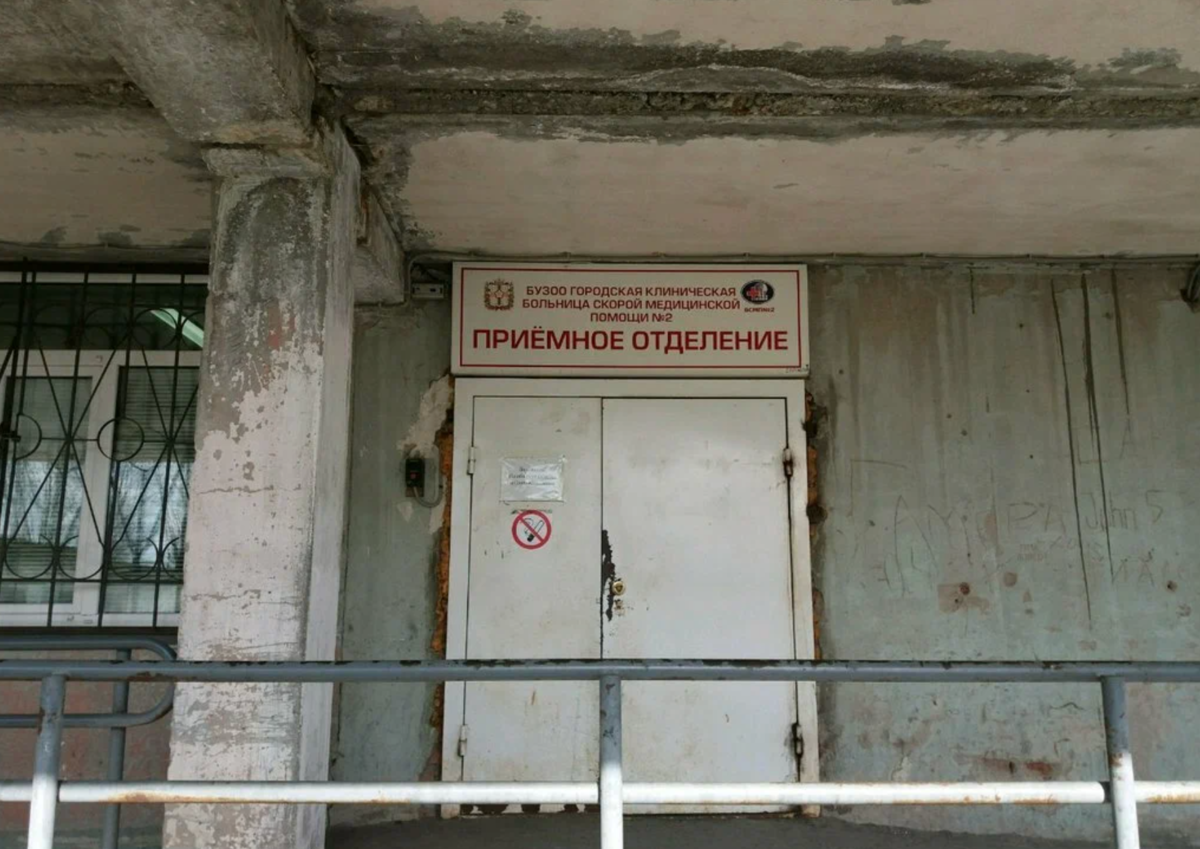 Прекратить "преступную оптимизацию" медицины потребовал депутат от КПРФ депутат Сергей Обухов. По мнению депутата, такими темпами, в недалеком будущем, страна лишится всей системы здравоохранения.-4