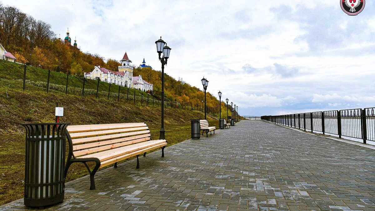     Во время прямого эфира глава Сарапула Виктор Шестаков рассказал о возможном ремонте центральной набережной города.