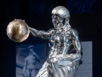    Созданная ИИ статуя совмещает стили пяти великих скульпторов