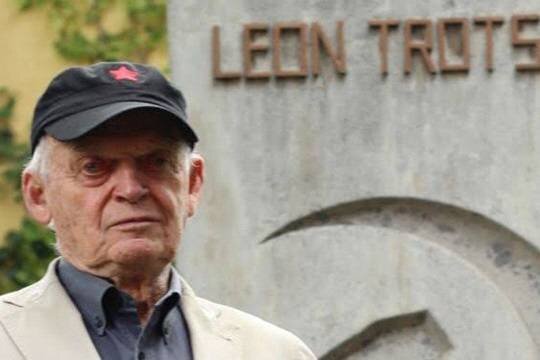    В Мексике скончался внук Льва Троцкого Эстебан Волков – последний свидетель его убийства