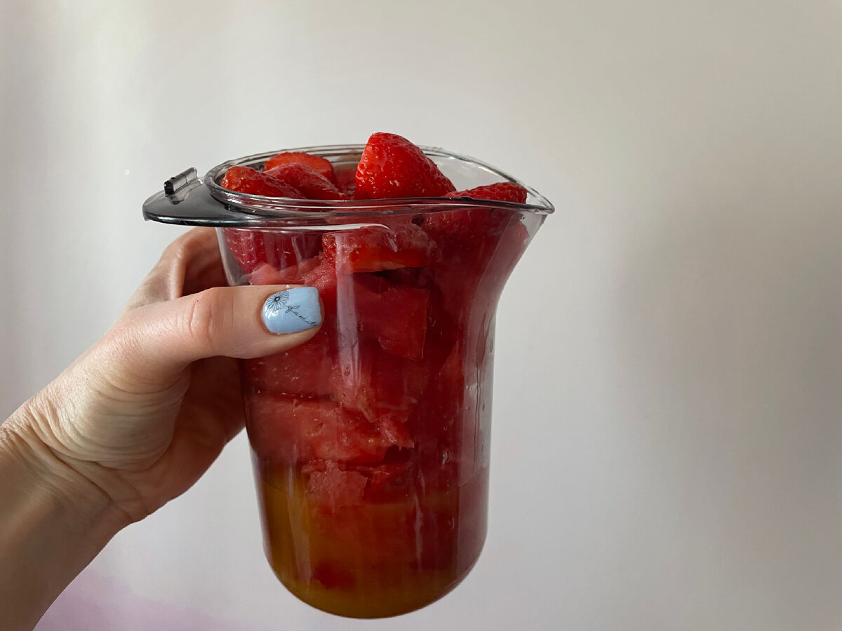 Готовлю арбузный смузи 