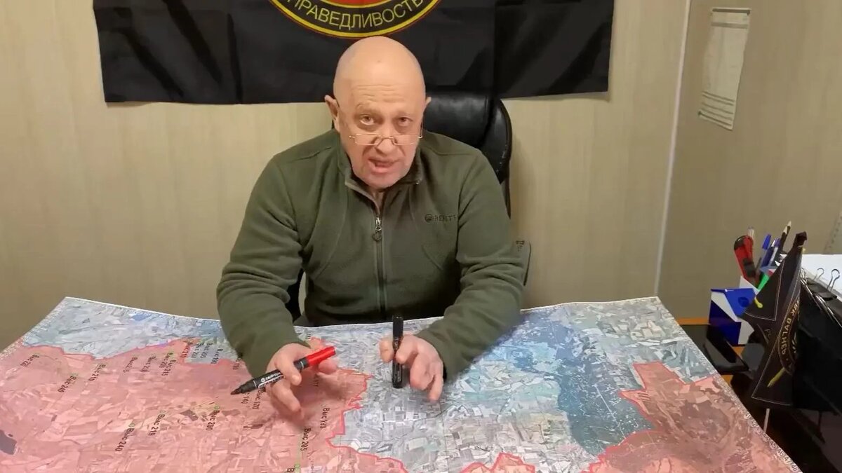 Наступление на Запорожском направлении остановилось из-за высоких потерь ВСУ. Украинские подразделения прекратили наступательные действия и зализывают раны.-2
