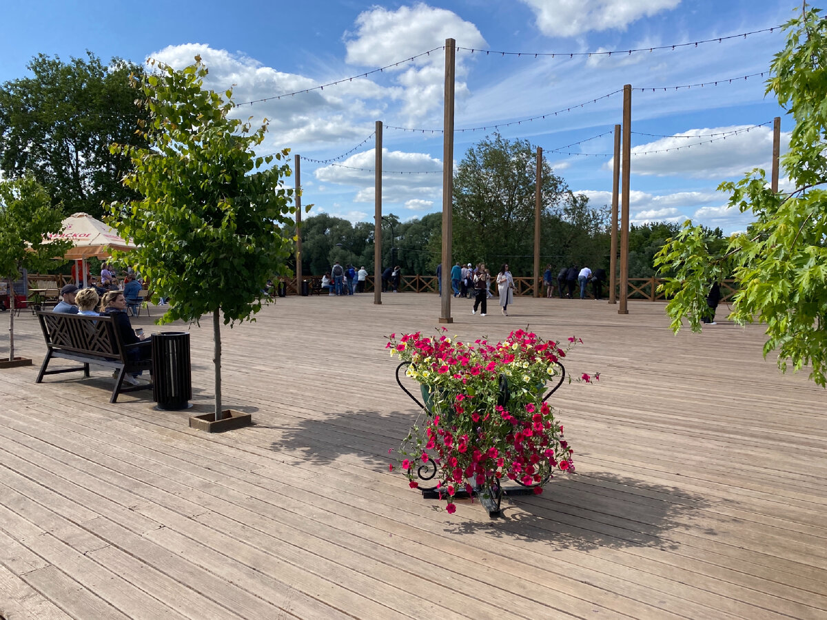 Фото автора. Очень уютная смотровая у Бобреневского моста 