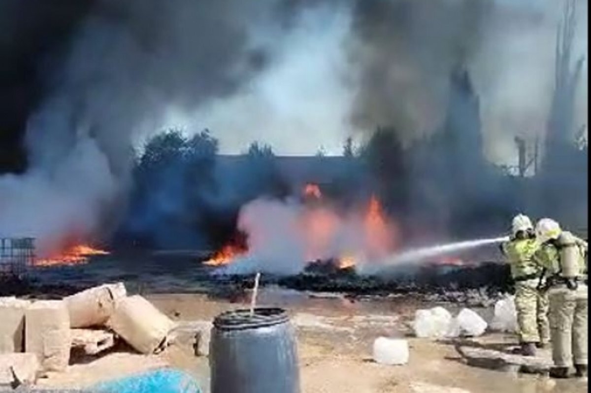    Волгоградский РПН исследует воздух после техногенного пожара в Волжском