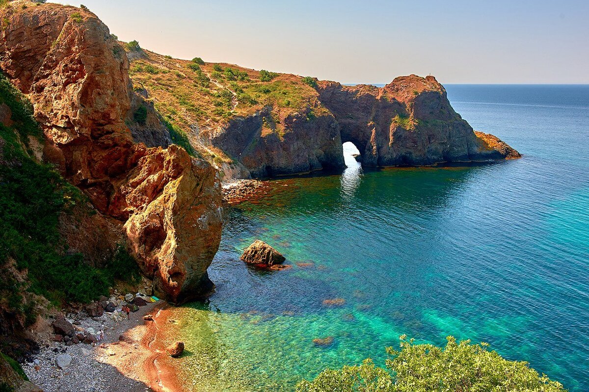 Фото из яндекса, грот Дианы