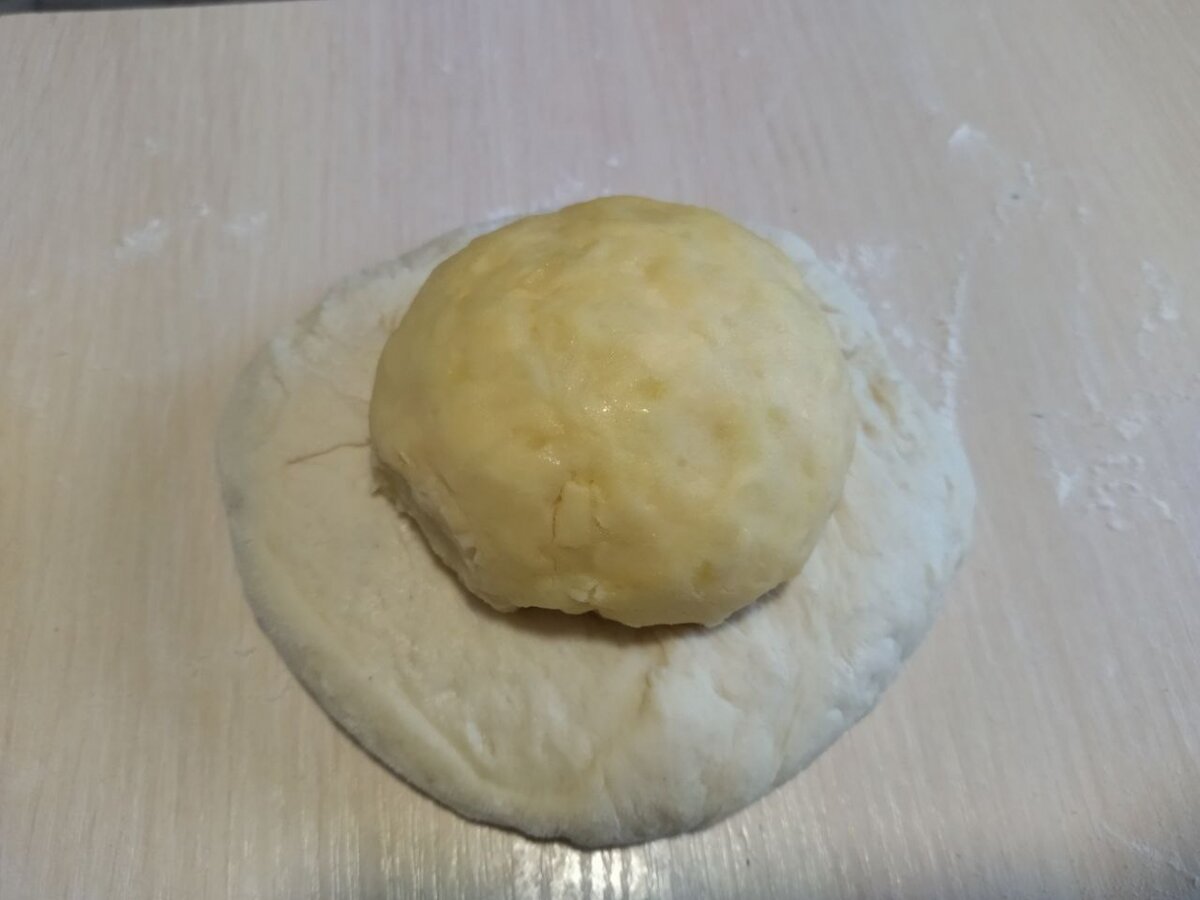 Осетинский пирог с картофелем и сыром (Пошаговый рецепт)