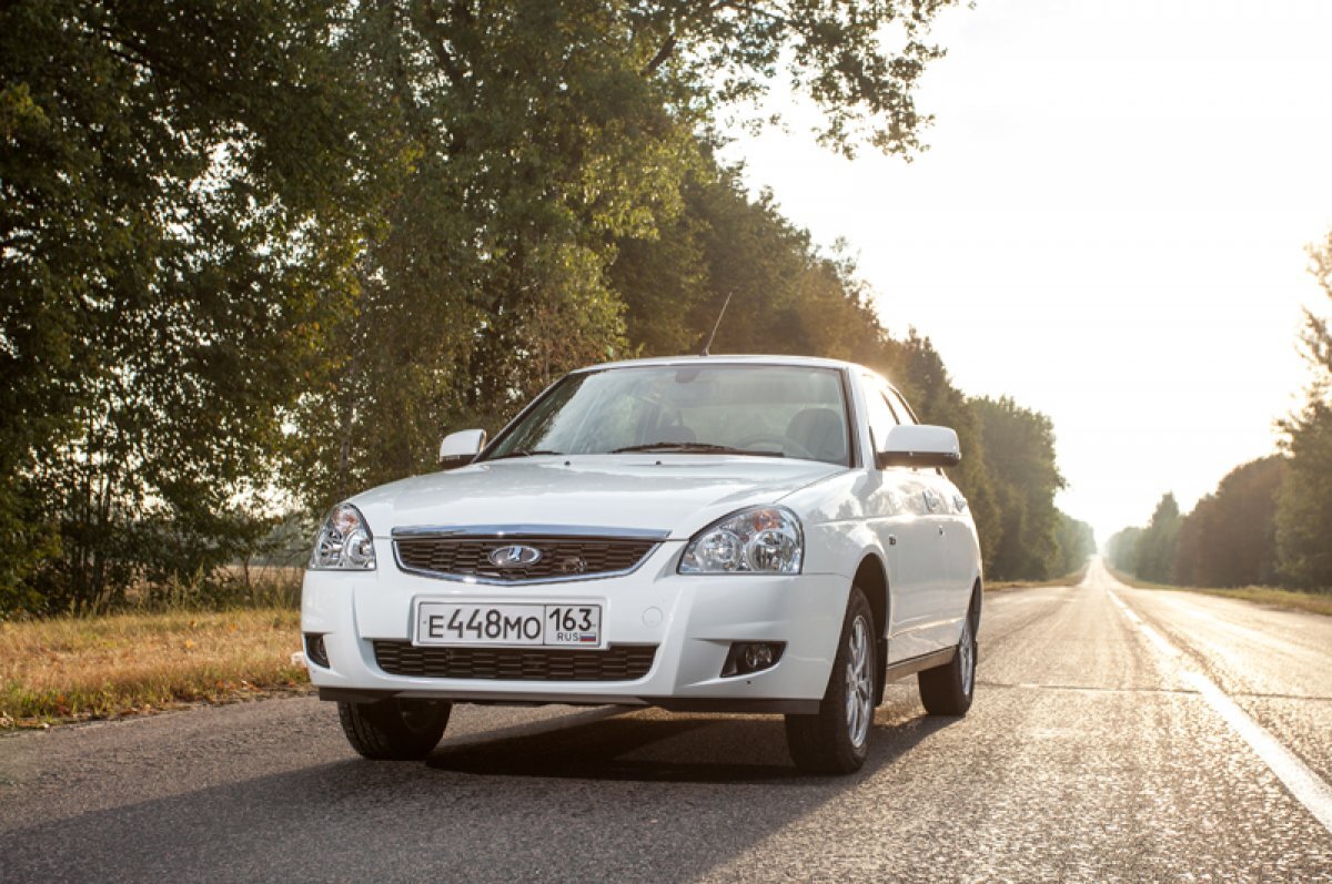    Lada Priora.