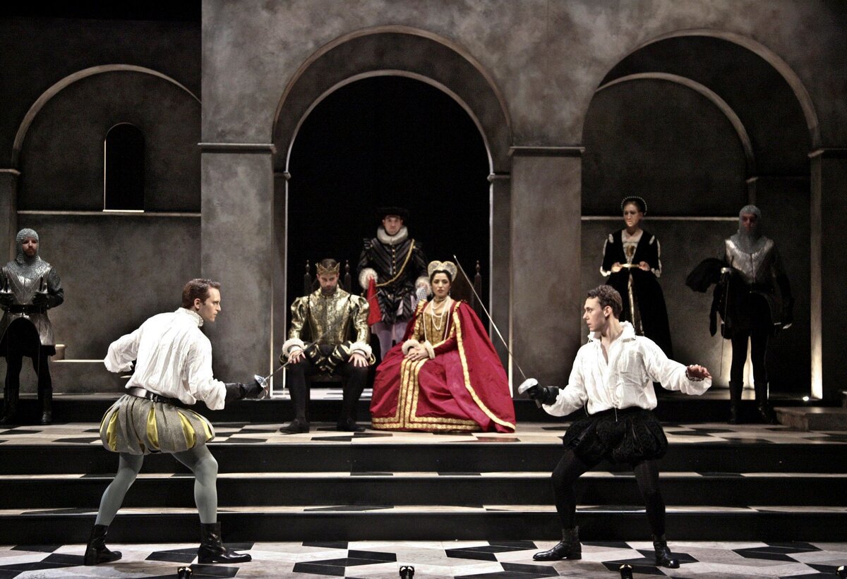 театр уильяма шекспира спектакли. ермоловский круг театр ермоловой. антуан витез спектакль гамлет. спектакль шекспир. спектакль гамлет.