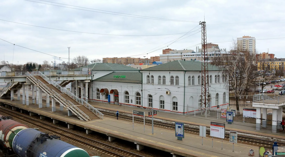 Вокзал в голутвине