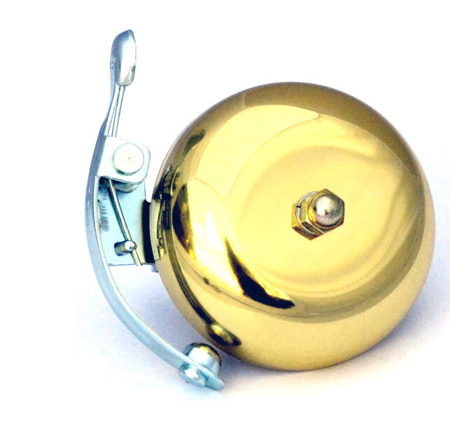 Какая вроде бы может быть связь между «звонком», поэтическим жанром сонета и таким музыкальным жанром, как соната? А между тем индоевропейское слово «svonos», да и латинское «sonus» означали одно и то же – «звук». А сам «звон» писался когда-то с начальной согласной «с». Потом произошло озвончение.