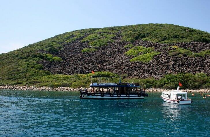 Нячанг остров че. Остров хон там нячанг. Fun island нячанг. Парк винперл нячанг. Южные острова нячанга.