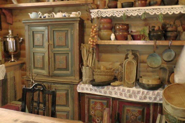 Реконструкция внутреннего убранства избы в ИКК "Мир". Фото из личного архива.