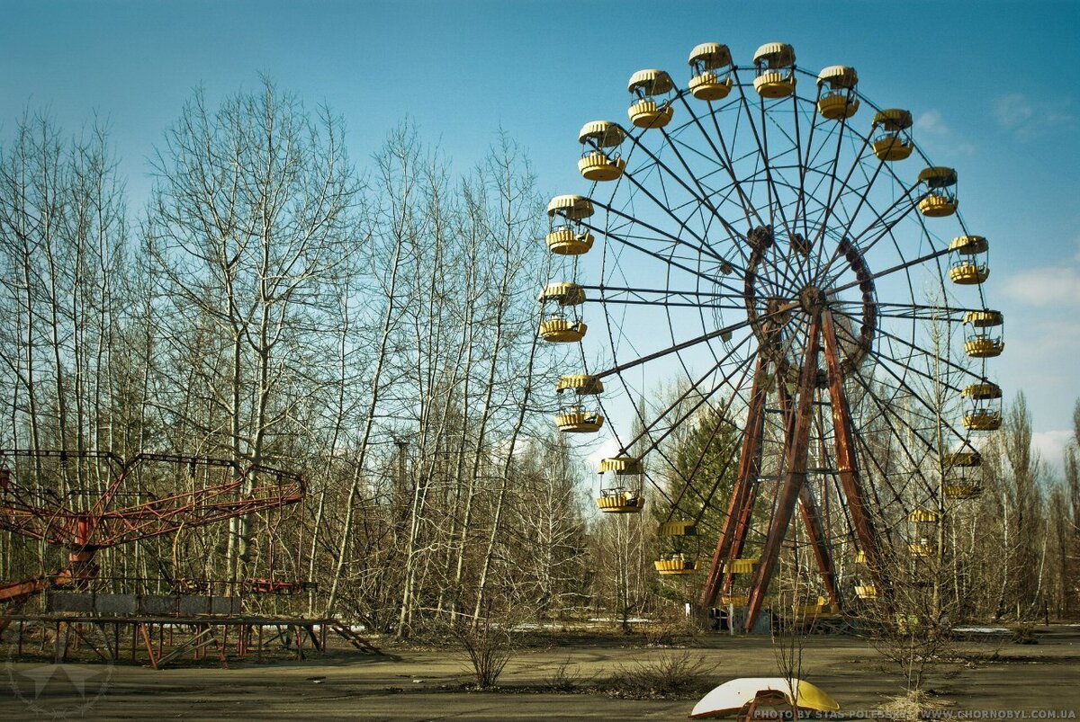 Припять колесо обозрения фото