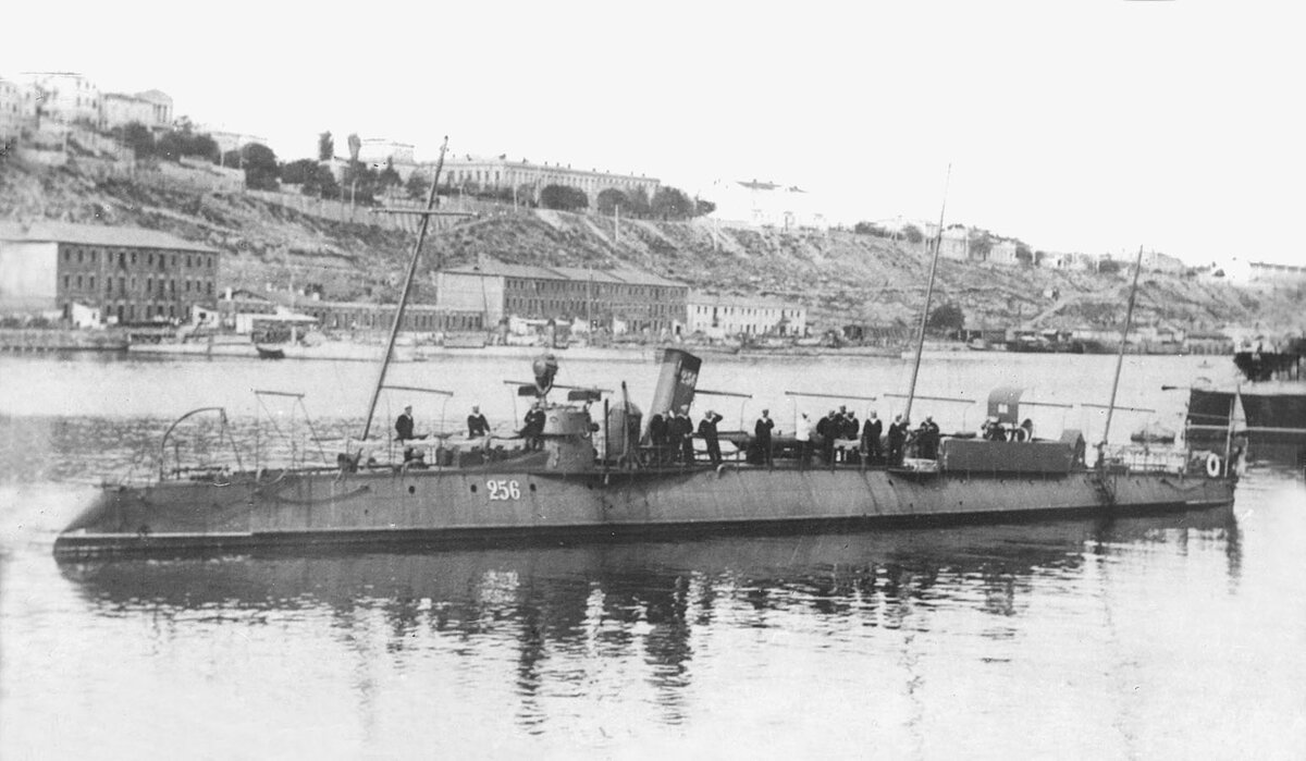 Миноносец №254 (бывш. "Котка") в составе Черноморского флота