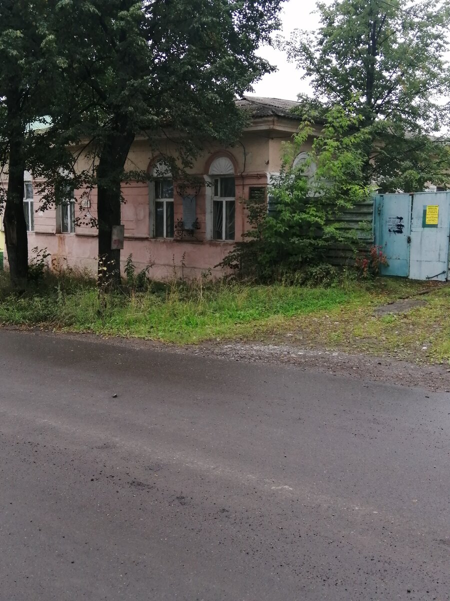 Типография. В Гражданскую войну здесь размещался пункт записи в красную армию