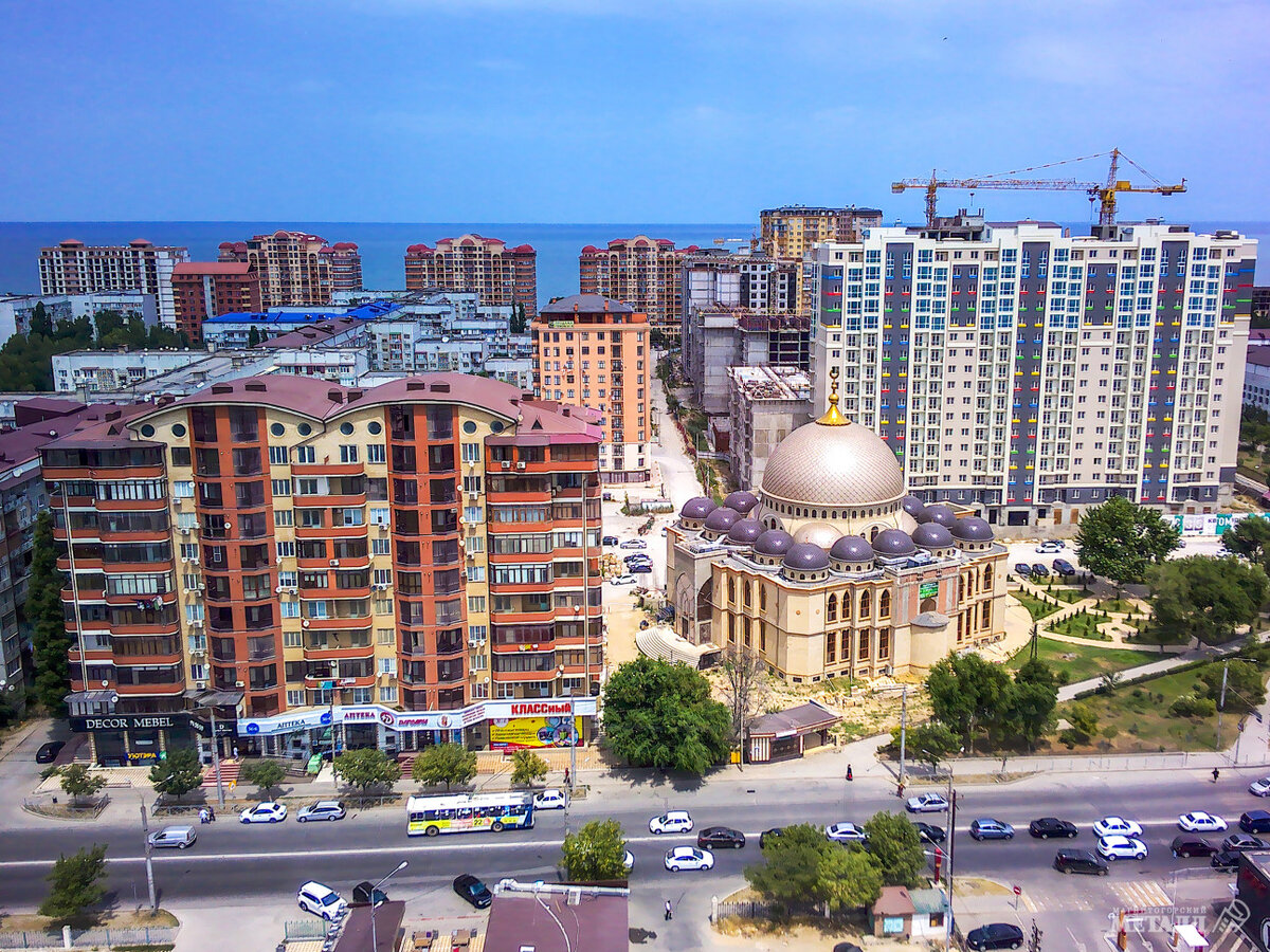 На фото: микрорайон Приморский 