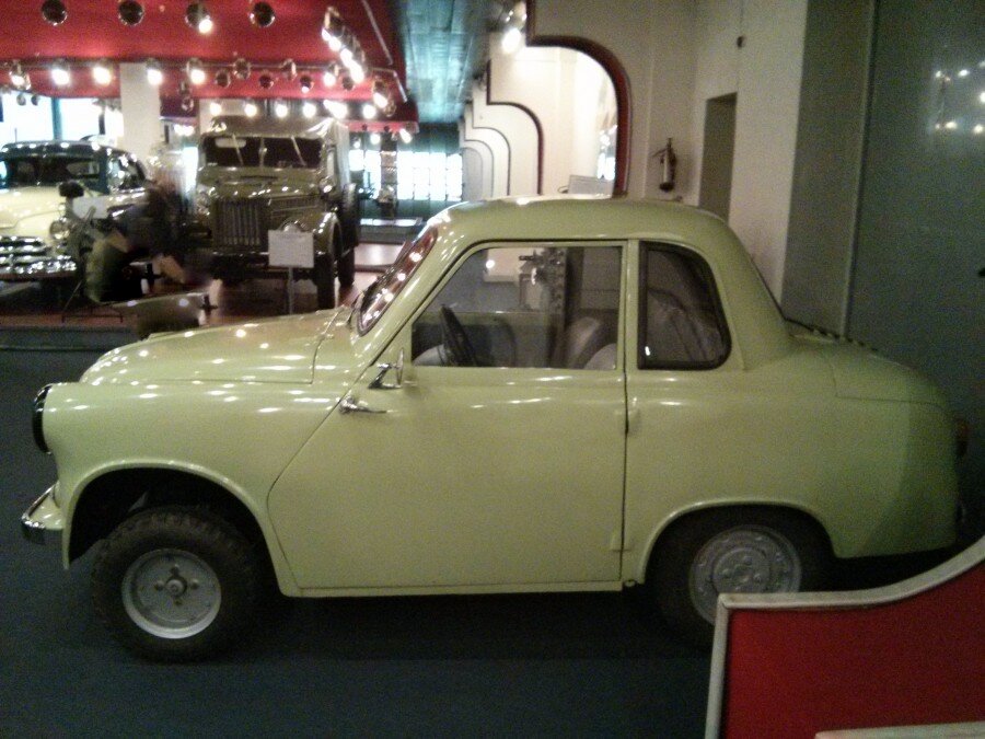 ГАЗ-18 разрабатывался для инвалидов