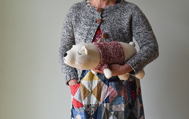 Вязаный медведь спицами