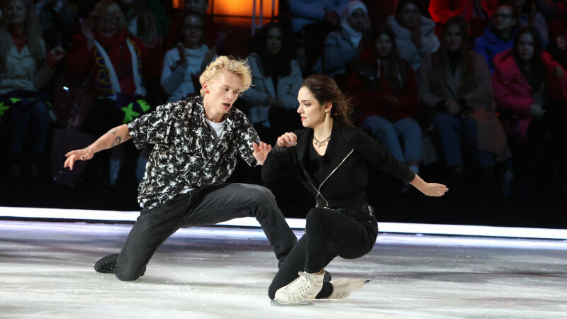     Евгения Медведева и Даня Милохин. Пресс-служба Первого канала.