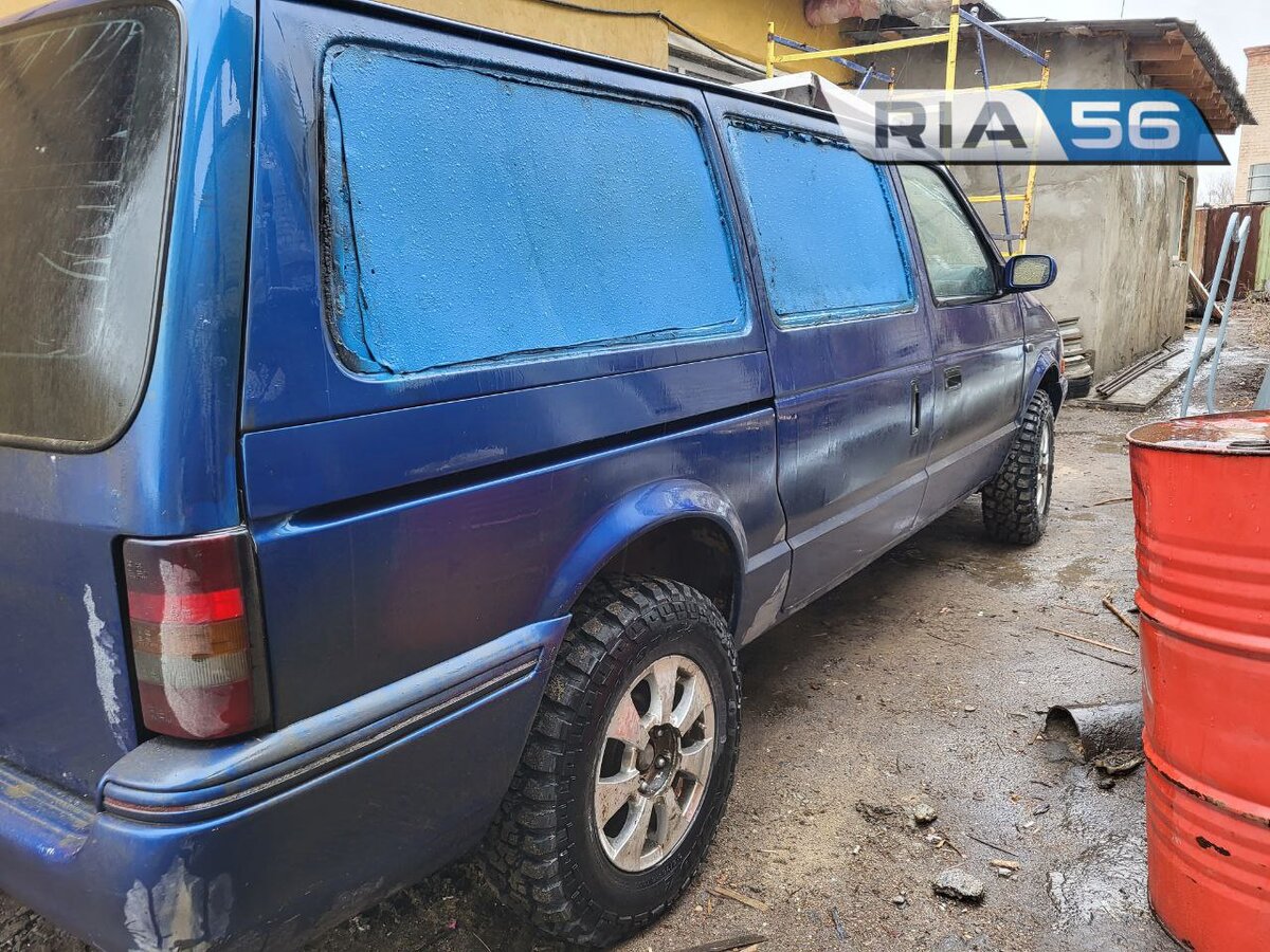    Оренбуржец Александр передал свой старый автомобиль для наших танкистов Андрей Севостьянов