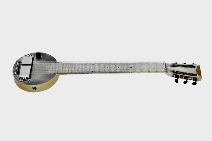 Первая гитара. Первая электрогитара Рикенбекер. Гитара Rickenbacker " frying Pan. Жорж бошам и Адольф Рикенбекер. Rickenbacker " frying Pan " 1931.