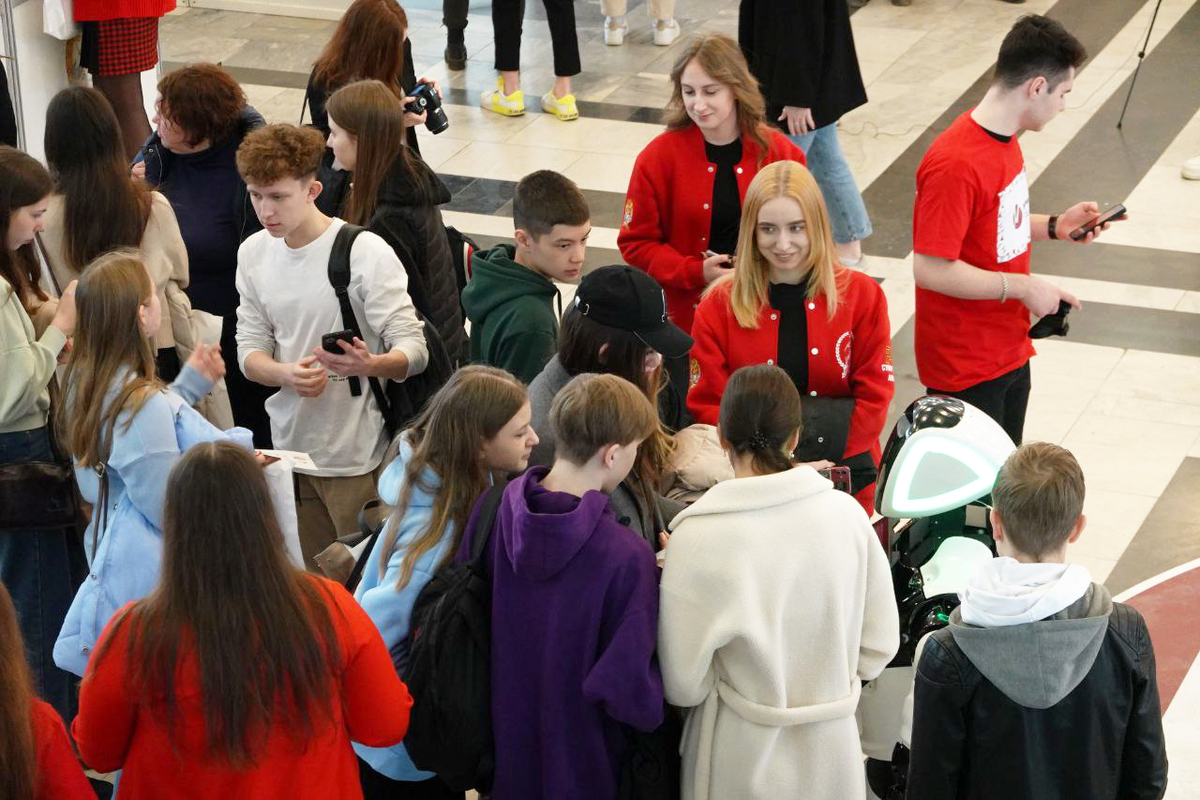 выступить 30