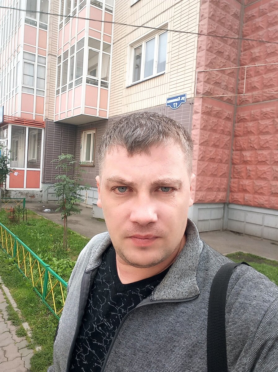 Беда с селфи)) Нашлось только прошлогоднее на телефоне. Теперь будет повод делать чаще!