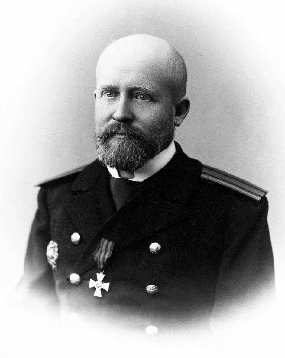 Русский адмирал Н.А. Эссен разделял устремления тех русских моряков, кто мечтал расправить крылья морской авиации