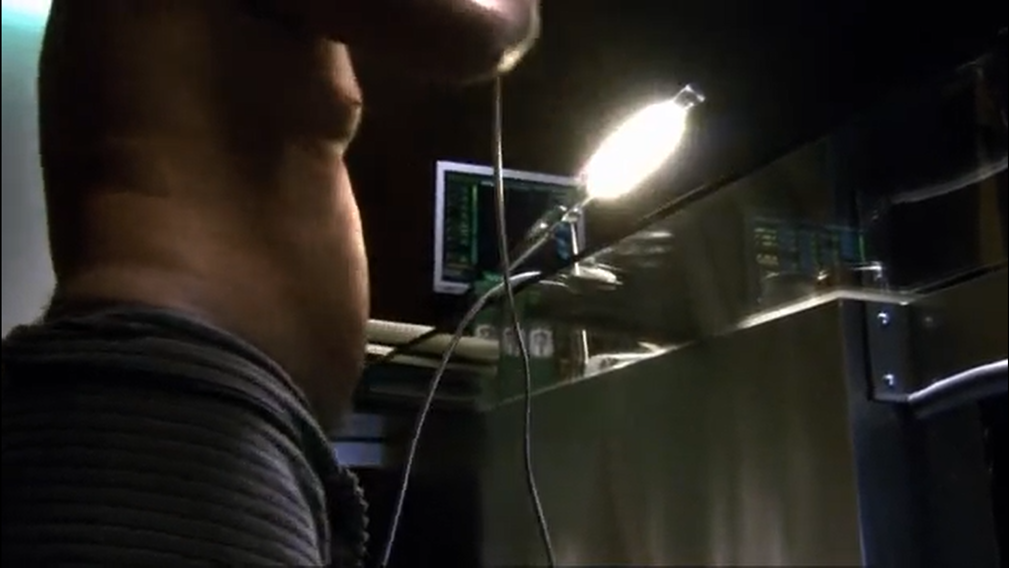 А вы как думаете, сколько у этом пузике лишних кило?