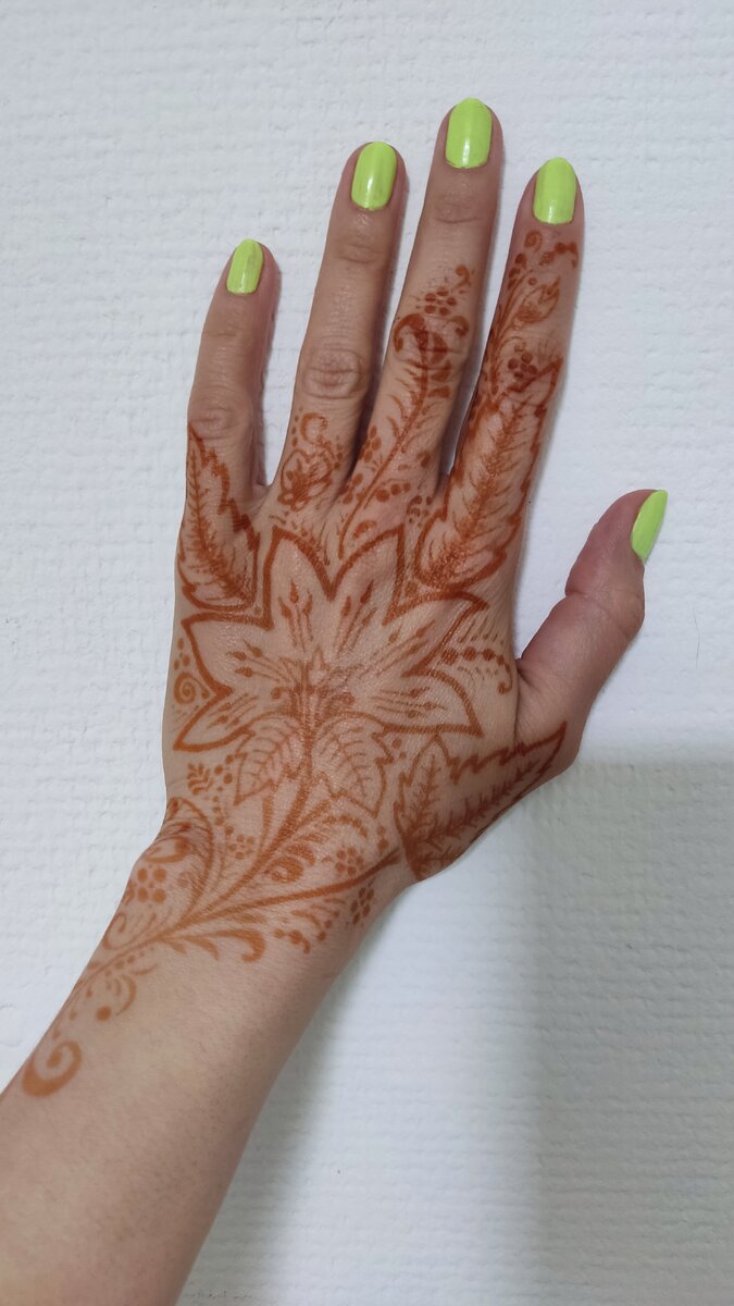 Рисунок хной. Русские узоры