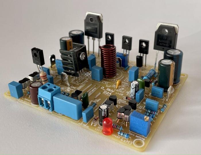 Усилитель мощности ИЗОТОП