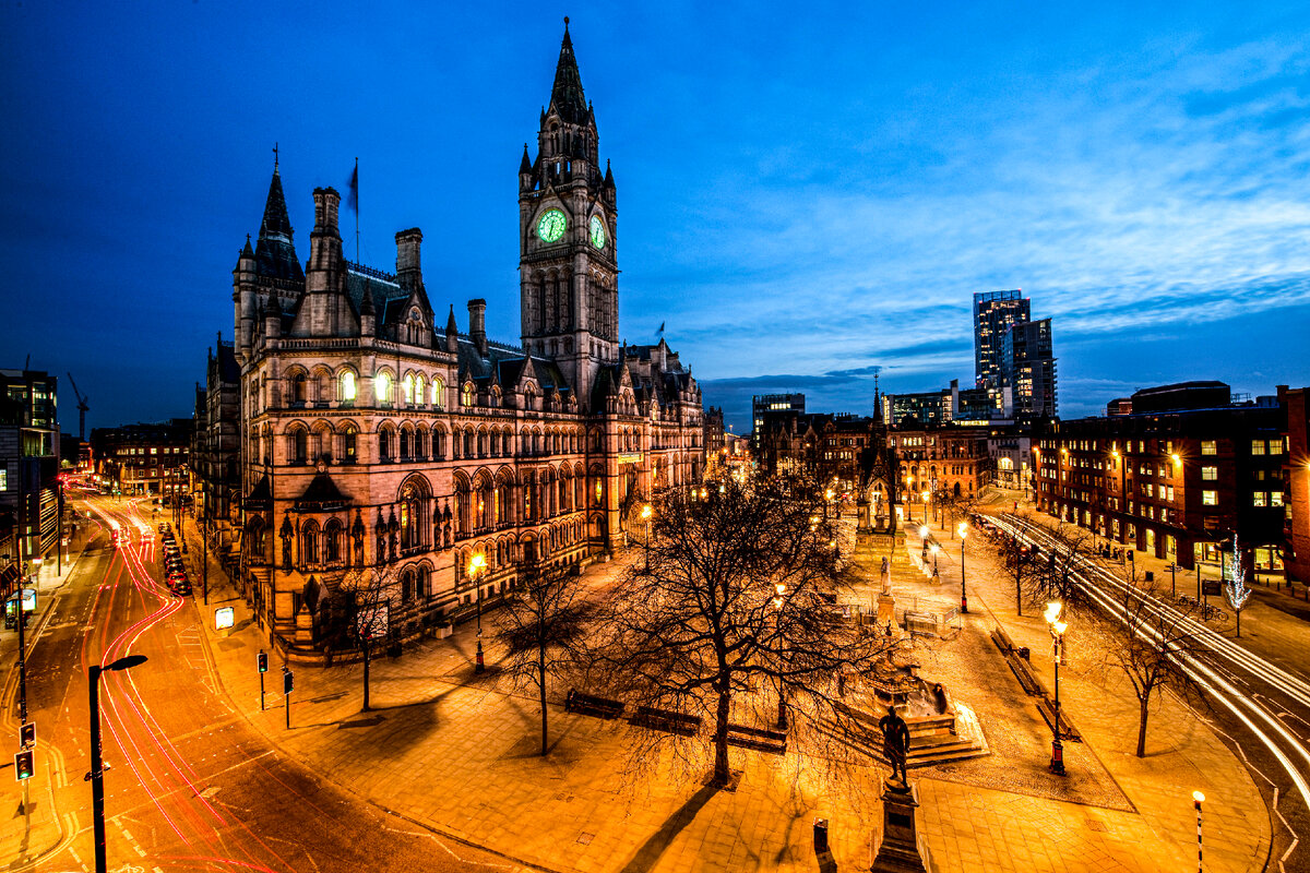Акция ко дню отца в школе. Манчестер (manchester), англия, великобритания. Улочки англии центр биг бен. Бирмингем город. Британия манчестер город.