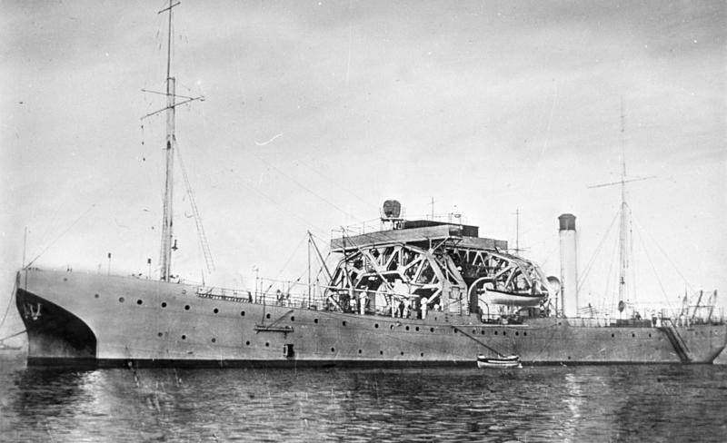 Спасательное судно SMS Vulkan (фото: Wikimedia Commons/ German Federal Archives)