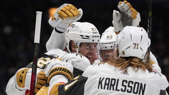    Дубль Барбашева помог "Вегасу" обыграть "Эдмонтон" в матче плей-офф НХЛ Анастасия Романова