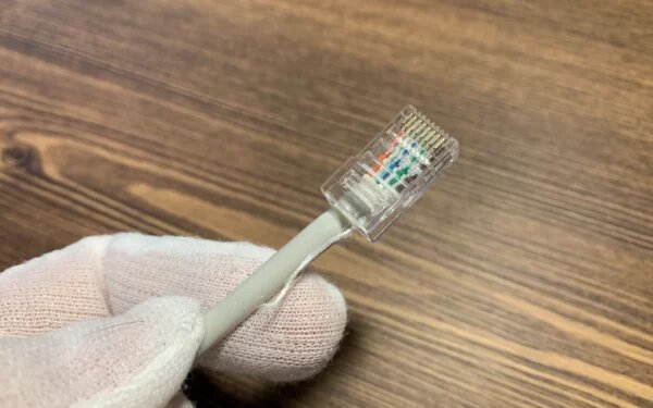 В этой статье: Что такое распиновка и зачем она нужна RJ-45 — это стандартный разъем, который используется для соединения компьютеров и других устройств в локальных сетях Интернет.-11