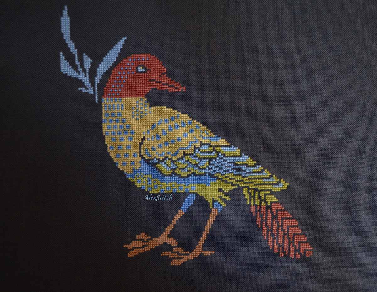 "Bird" по схеме Barbara Hammet. Этап процесса вышивки.