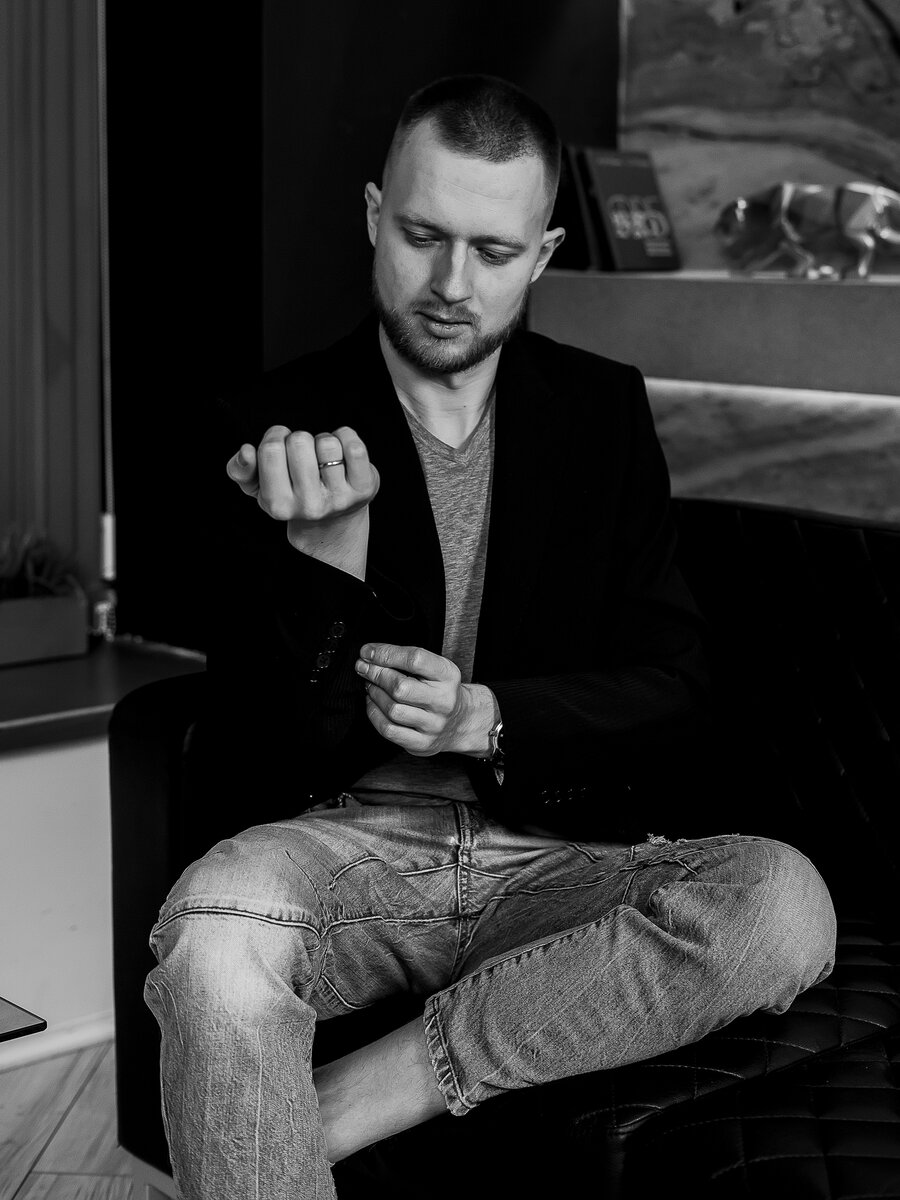 Психолог Никита Соколов о том, почему люди годами ходят к психотерапевтам