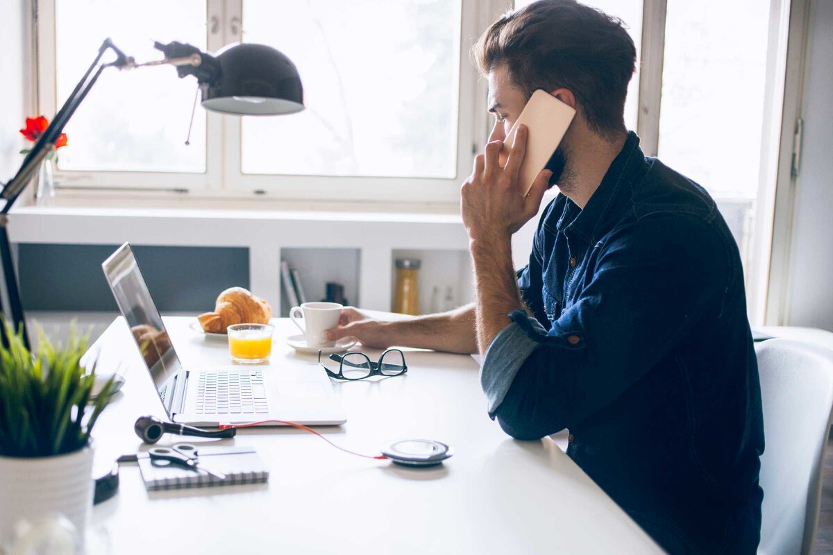 методы повышения личной эффективности. продуктивность женщина. тренинги личной эффективности. человек работающий на эффективность. навязчивый продавец.