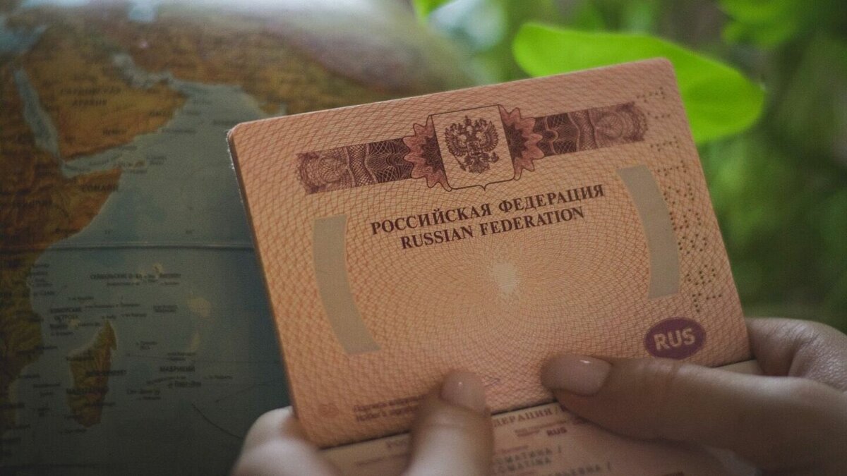     Президент России Владимир Путин с 15 мая 2023 года отменил визовый режим для граждан Грузии. Соответствующий указ появился на официальном интернет-портале правовой информации.