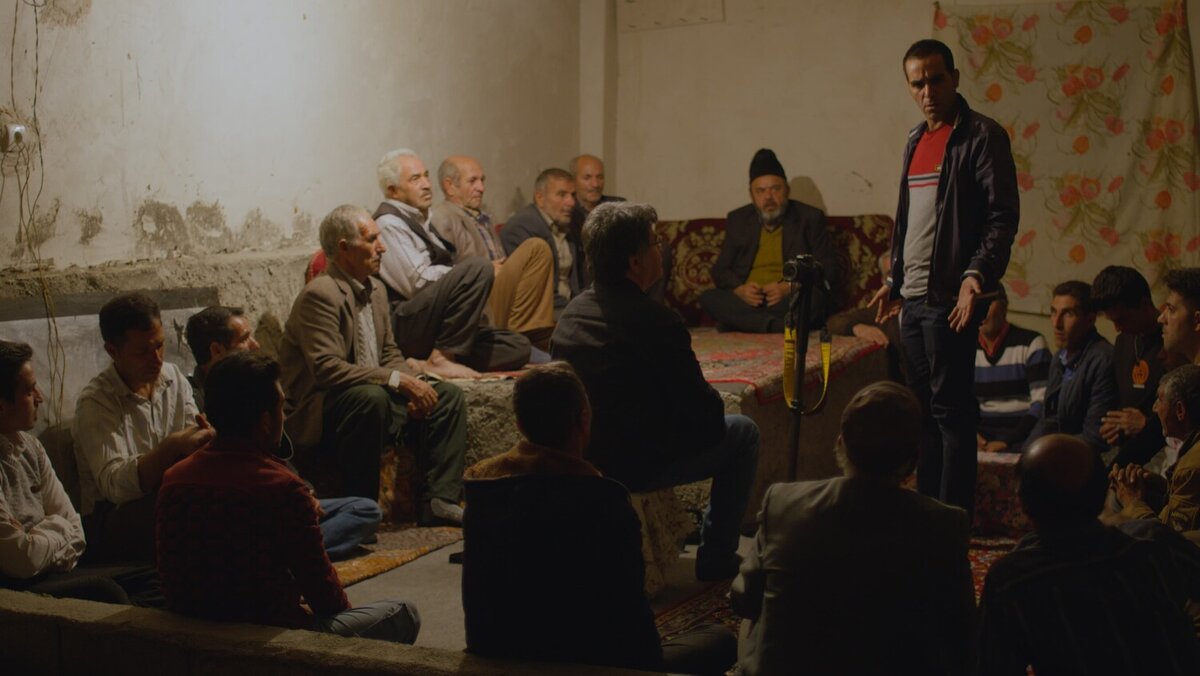 Кадр из фильма «Нет медведей»: https://ru.kinorium.com/9447121/