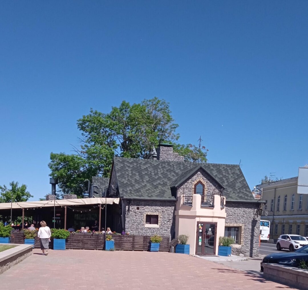 Ресторан на набережной