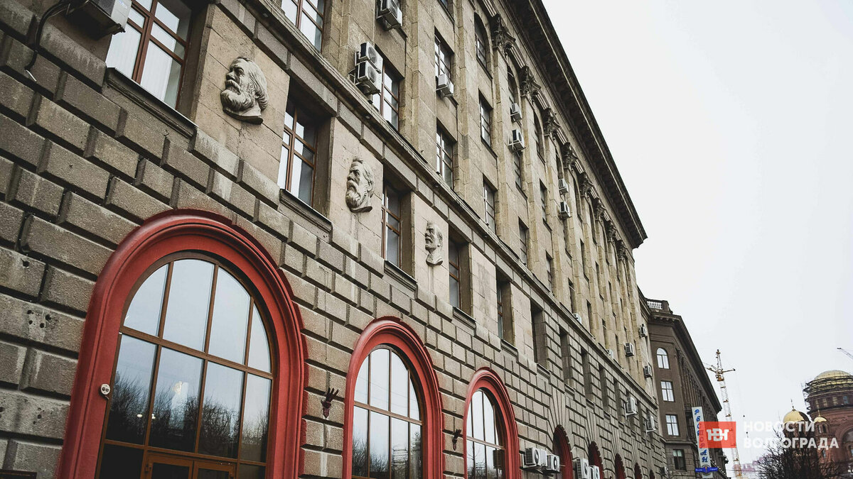     Проект «ЗаМЕДчательная наука» волгоградского медуниверситета победил в конкурсе Минобрнауки РФ для авторов научно-популярного контента. Авторы предложили провести цикл интерактивных онлайн-видеоподкастов с участием ученых и ведущих врачей региона, сообщили в пресс-службе вуза.