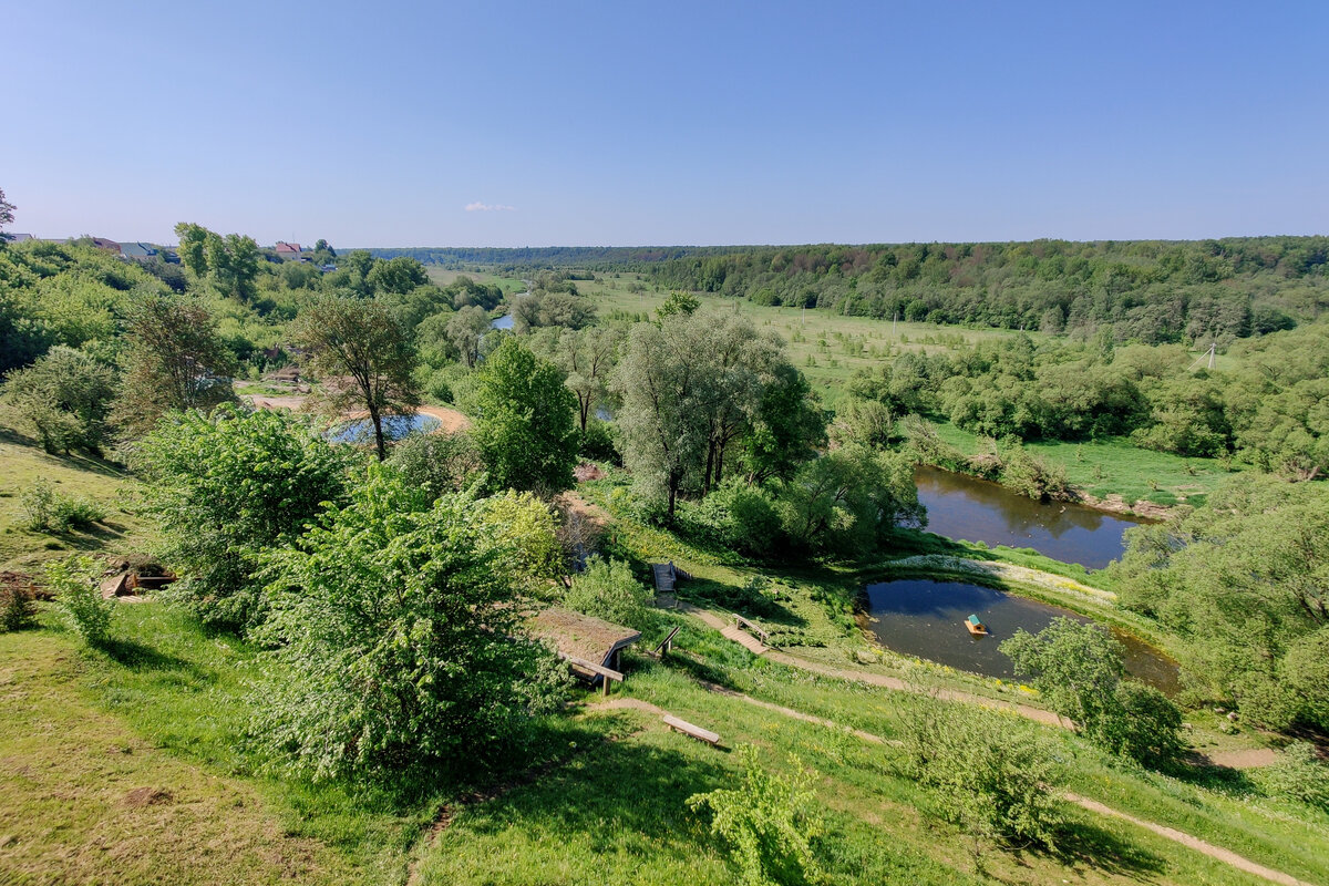 Храм святителя Николая Чудотворца в Русиново, обзорная площадка