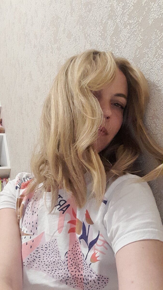 Мать моя женщина. Натур продукт, без перекиси, так сказать😂