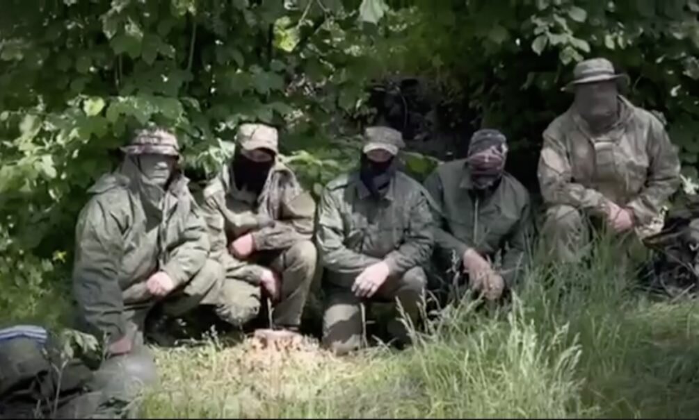 Диверсанты в ливнах. Диверсанты в ливнах. В крыму задержали диверсанта. Кадры украинских диверсантов. Практическая стрельба силовые структуры.
