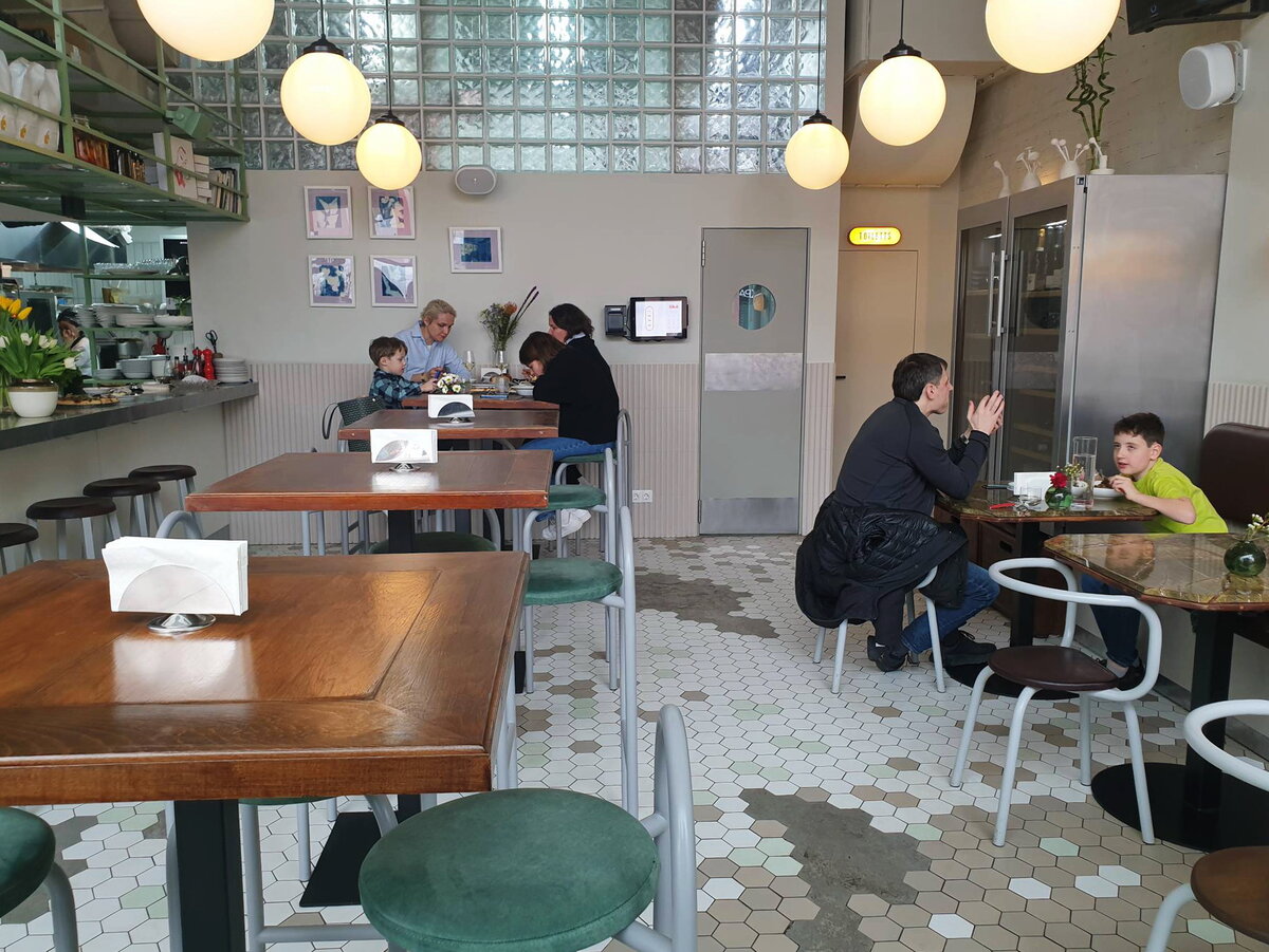 Общий вид зала