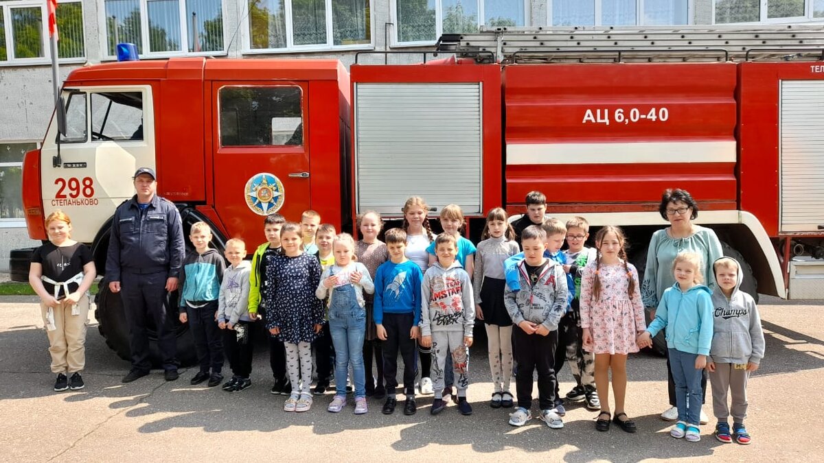 Аварийно спасательный отряд псц. Многоборье спасателей псц мчс. Гку 3. Гку 3. Пожарные и спасатели.