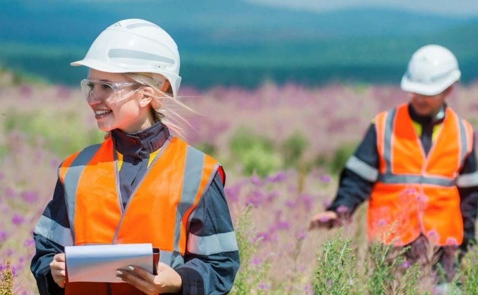 Биоэкологи. Фото из открытых источников.