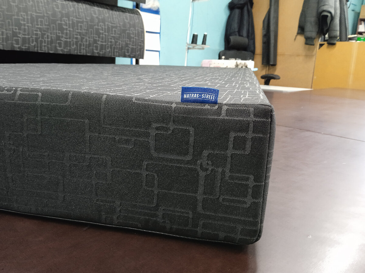 В чехле серии Барин